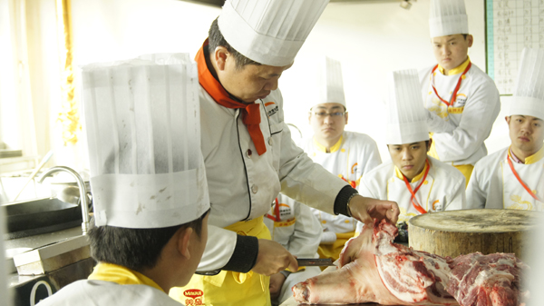 學(xué)廚師