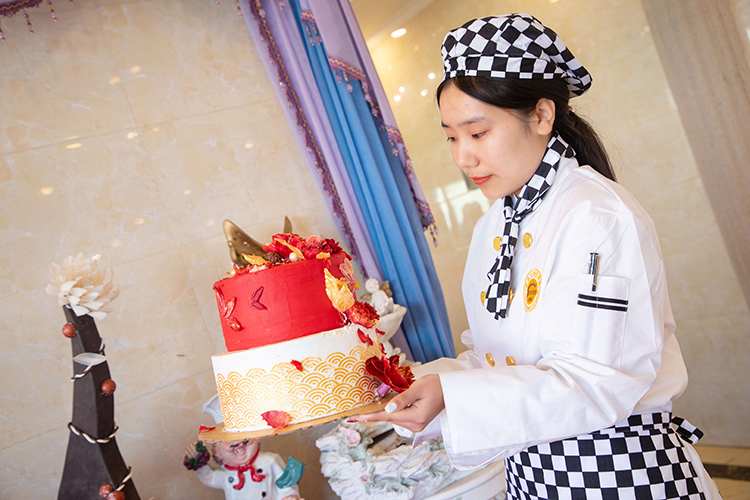 ����|�������WУ���c��Ӗ